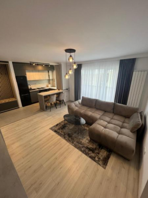 Top Studio Braşov